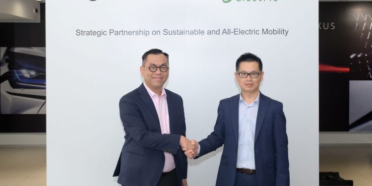 Schneider Electric Signs Pact With Inchcape for Electric Vehicle ...